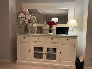 Aparador de madera lacado blanco