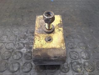 Soporte motor nissan cabstar 3.0 104759