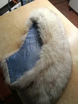 Collo folto pelliccia beige/grigio