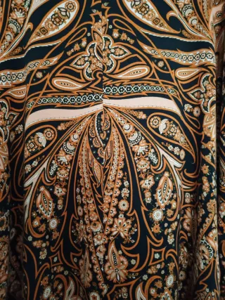 Vestido naranja estampado