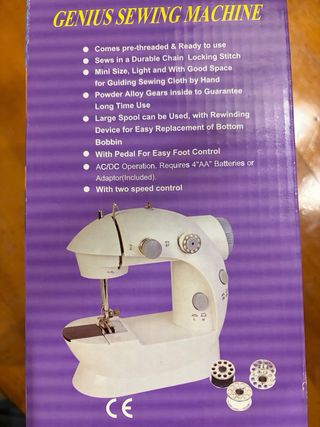 Máquina de coser Genius con pedal