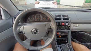 Mercedes-Benz  CLK