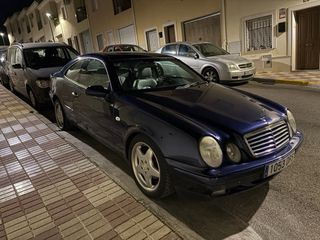 Mercedes-Benz  CLK