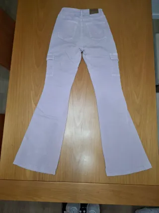 Pantalones Brownie flare cargo morados T.34