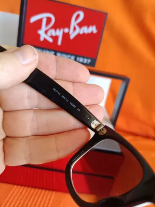 Gafas Ray-Ban Wayfarer Blancas y Negras