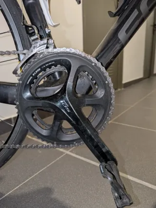 Bicicleta carretera profesional Focus Izalco