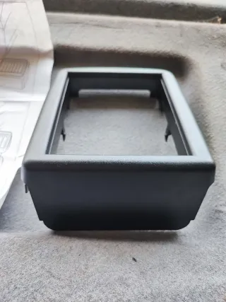 Suporte Consola Central Opel Omega