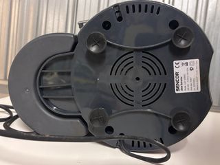 Spremiagrumi SENCOR Cento Juice Extractor