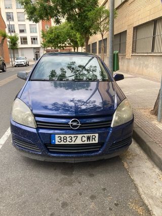 Opel Astra 2004