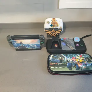 Nintendo Switch + Accesorios con EXTRA Leer!!