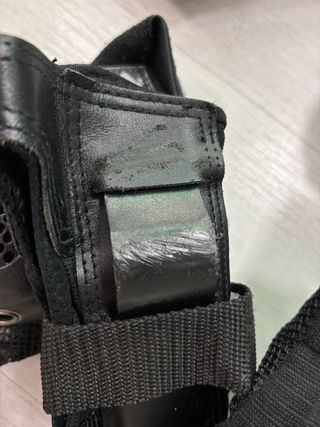 Protecciones Patín Talla L + bolsa para guradarlas