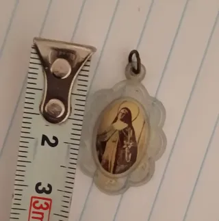 Medalla religiosa vintage