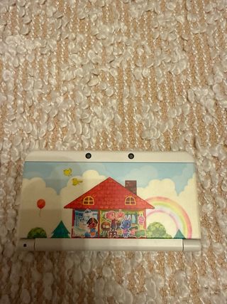 Nintendo New 3DS Blanca edicion animal crossing