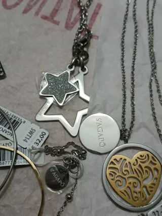 Set 16 gioielli S'AGAPO acciaio e cristalli