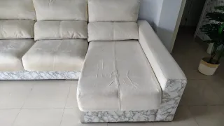 Sofá chaise longue beige