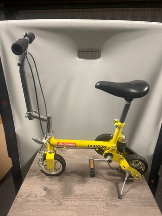 Bicicleta pequeña Amarilla La Razon