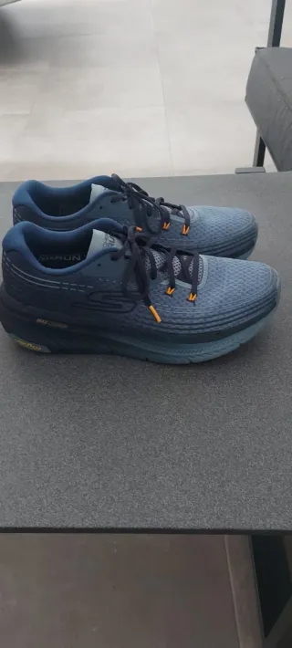 Zapatillas Skechers Max Cushioning Premier 2.0