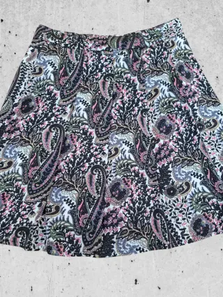 Saia Lanidor Paisley Rosa e Preto
