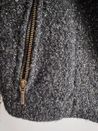 Chaqueta Bershka gris Talla M