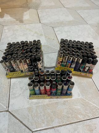 Lotto 300+ Accendini Clipper Originali