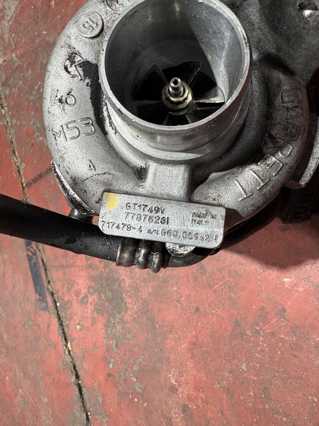 Turbo BMW Serie 3 E46 2.0 150cv