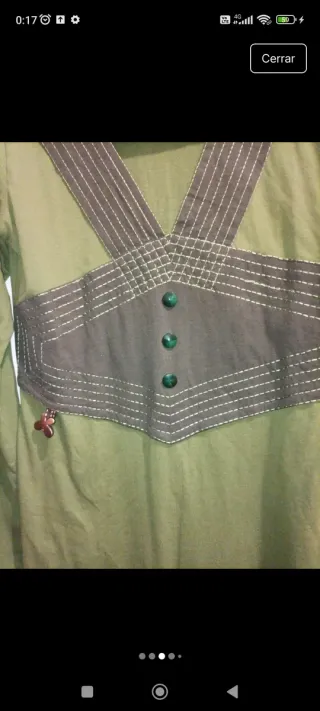 Vestido de invierno con escote