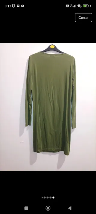 Vestido de invierno con escote