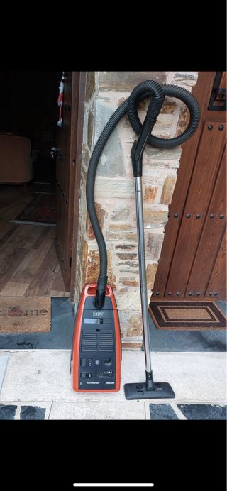 Aspiradora Philips P67 Electronic 1100W