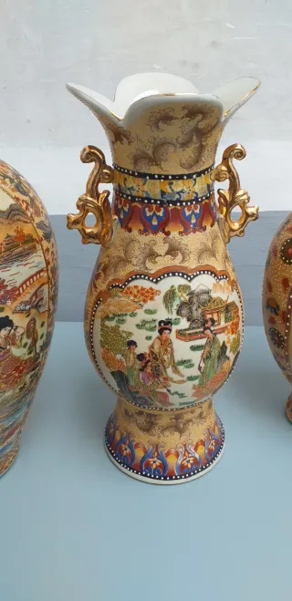 3 Vasi Cinesi in Porcellana