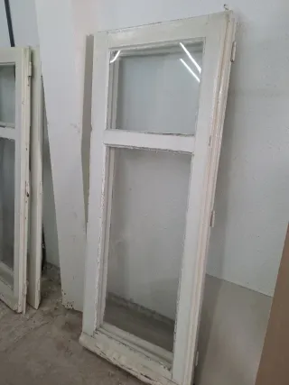 Ventanas de madera blancas. 6 unidades. 1.60 x 65