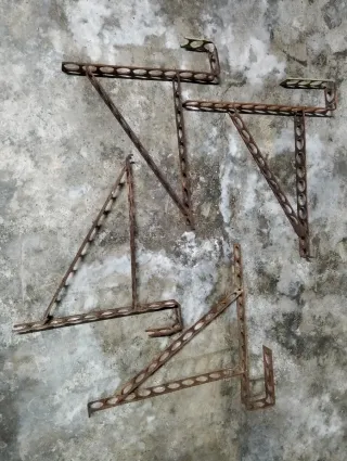 Soportes Hierro para Cajones Palomos