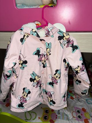Abrigo impermeable Minnie borrego
