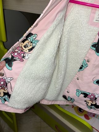 Abrigo impermeable Minnie borrego