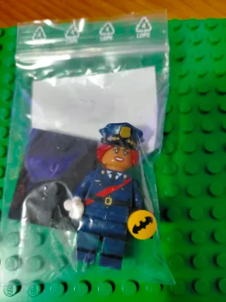 Lego Minifigura Barbara Gordon