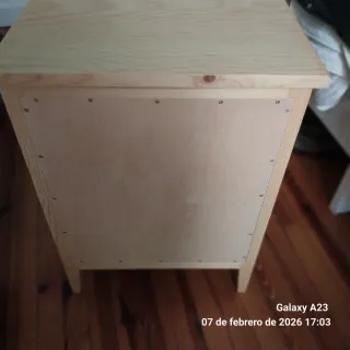 Mesilla de pino francés.