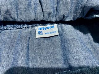 Salopette bambina Mayoral in denim con fiori