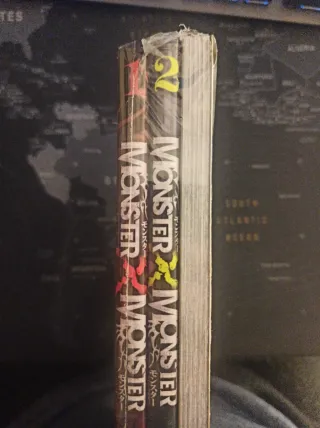 Pack cómics Monster x Monster (Tomo 1, 2 y 3)