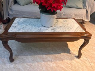 Mesa redonda cristal y tela