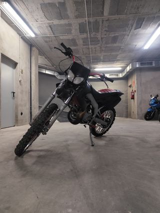 SUPERMOTARD O MOTOCROSS TU ELIJES!!