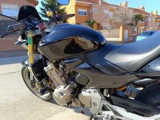 Honda CB600F Hornet PC36