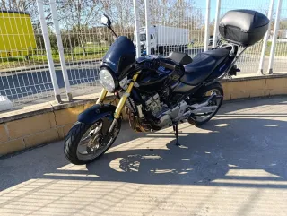 Honda CB600F Hornet PC36