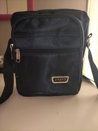 Tracolla uomo nera come nuova