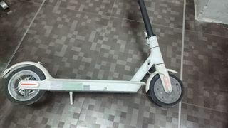 Patinete Eléctrico Xiaomi M365 Blanco