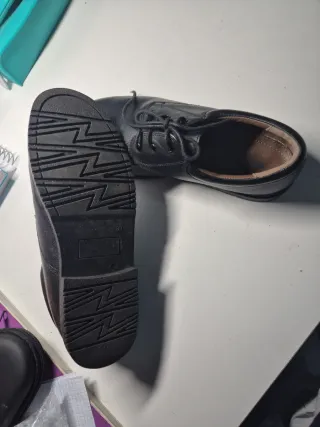 Zapatos negros cordones talla 39