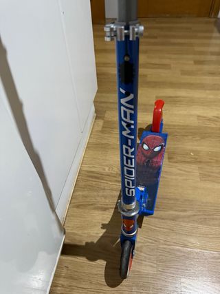 Patinete infantil Spiderman Disney