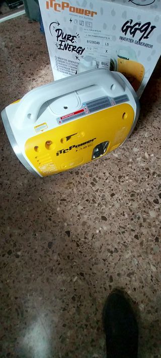 Generador Inverter TcPower GG9I 900W A ESTRENAR