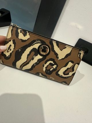 Cartera Tous estampado leopardo