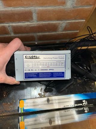 Acuario / Terrario con mueble negro