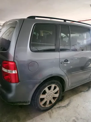 Volkswagen Touran 2010