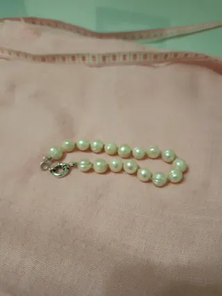 Pulsera de Plata con Perlas Blancas